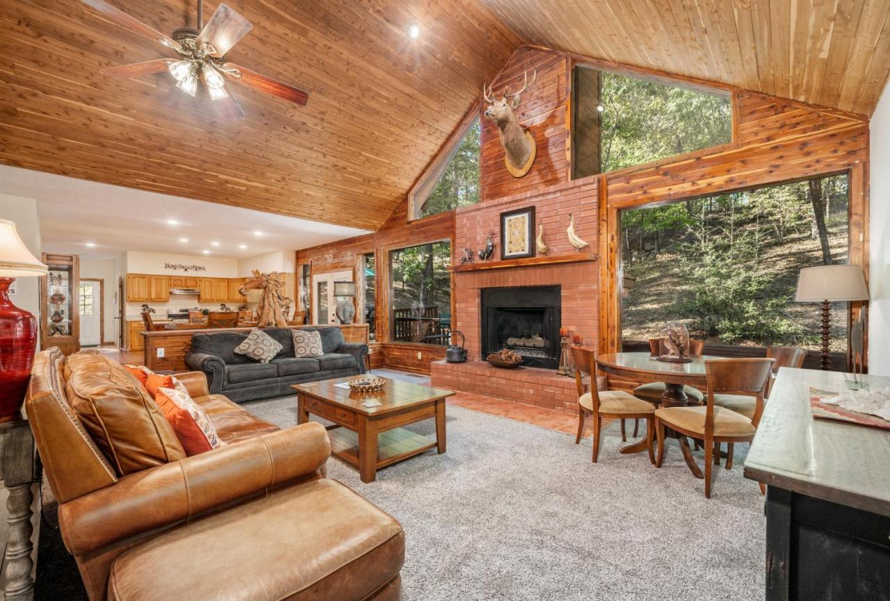 Luxury Rock Creek Cabin W Deck By Lake Hamilton Hot Springs Dış mekan fotoğraf